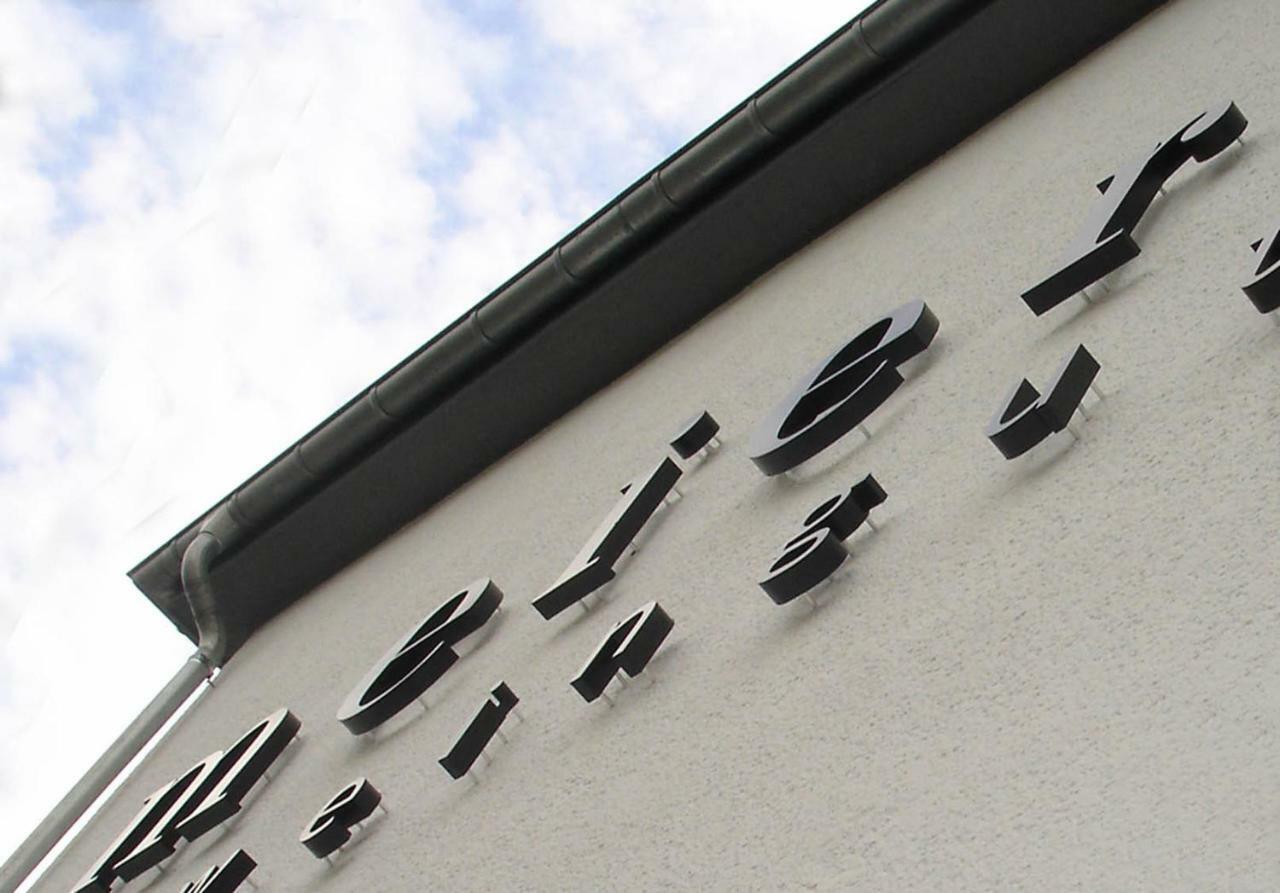 Gaestehaus Weingut Meierer Kesten Exterior photo